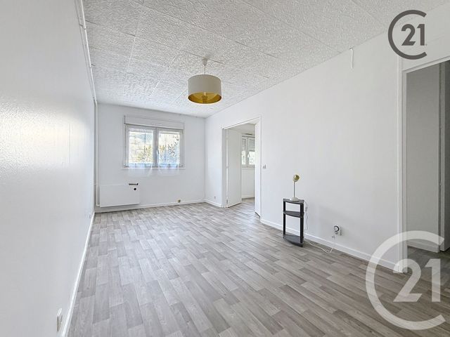 Afficher la photo en grand Appartement T2 à vendre - 2 pièces - 59,54 m2 - Reims - 51 - CHAMPAGNE-ARDENNE