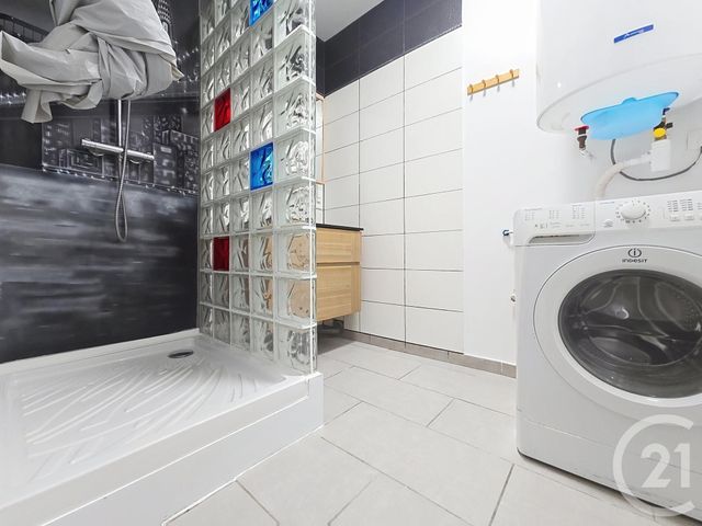 Appartement F4 à vendre - 4 pièces - 74 m2 - Chalons En Champagne - 51 - CHAMPAGNE-ARDENNE