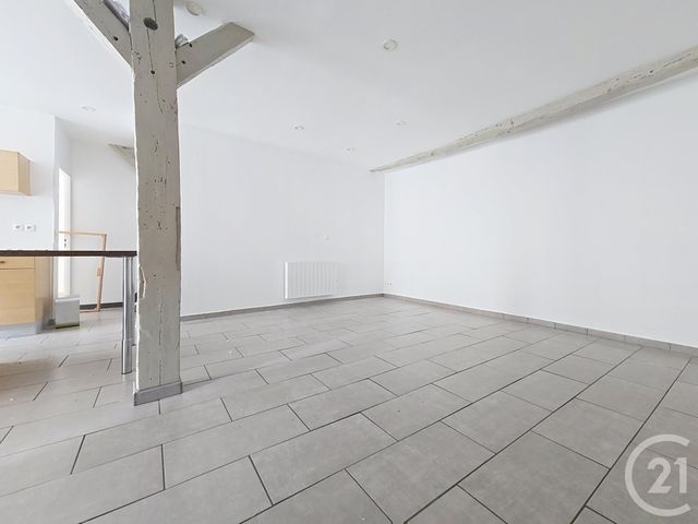 Appartement F4 à vendre - 4 pièces - 74 m2 - Chalons En Champagne - 51 - CHAMPAGNE-ARDENNE