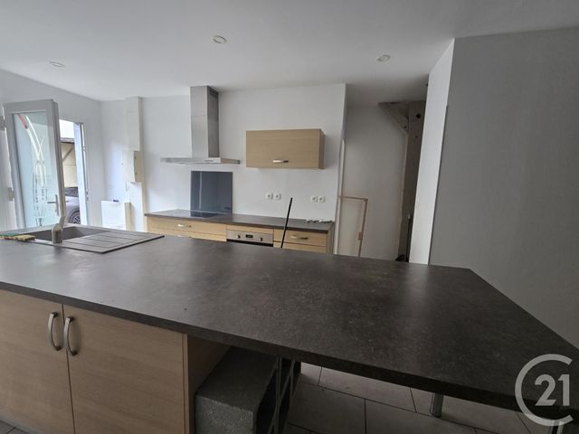 Appartement F4 à vendre - 4 pièces - 74 m2 - Chalons En Champagne - 51 - CHAMPAGNE-ARDENNE