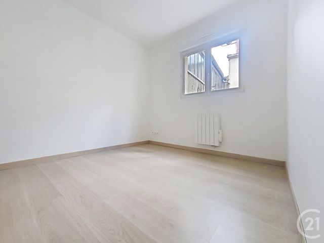Appartement F4 à vendre - 4 pièces - 74 m2 - Chalons En Champagne - 51 - CHAMPAGNE-ARDENNE