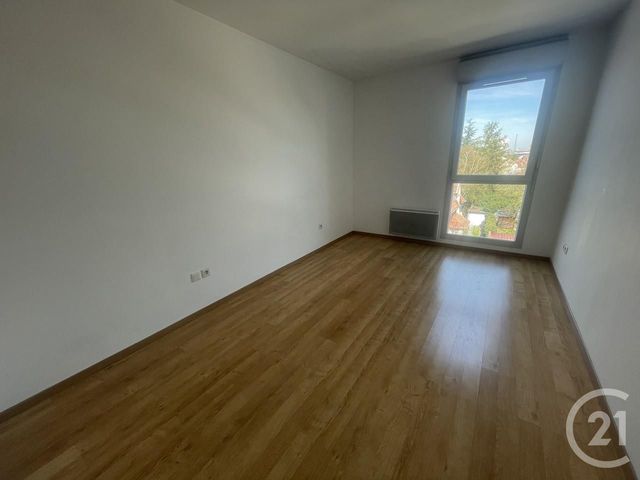 Appartement F4 &agrave; louer - 4 pi&egrave;ces - 88,30 m2 - Reims - 51 - CHAMPAGNE-ARDENNE