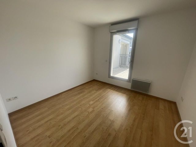 Appartement F4 &agrave; louer - 4 pi&egrave;ces - 88,30 m2 - Reims - 51 - CHAMPAGNE-ARDENNE