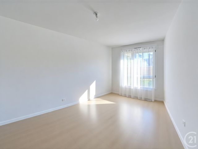 Appartement T3 à vendre - 4 pièces - 68,43 m2 - Bezannes - 51 - CHAMPAGNE-ARDENNE