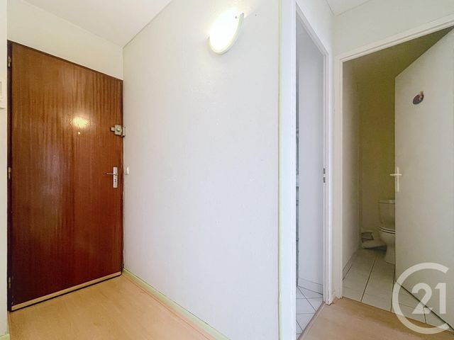 Appartement T2 à vendre - 2 pièces - 52,41 m2 - Tinqueux - 51 - CHAMPAGNE-ARDENNE