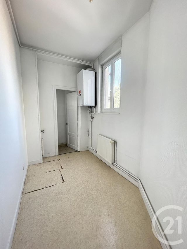 Afficher la photo en grand Appartement F2 à louer - 3 pièces - 64 m2 - Reims - 51 - CHAMPAGNE-ARDENNE