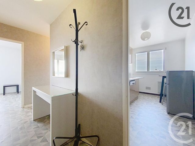 Appartement F2 à louer - 2 pièces - 45,54 m2 - Reims - 51 - CHAMPAGNE-ARDENNE