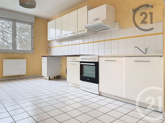 Appartement T4 &agrave; vendre - 4 pi&egrave;ces - 88 m2 - Reims - 51 - CHAMPAGNE-ARDENNE