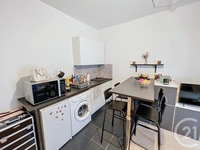 Appartement Studio à louer - 1 pièce - 19,10 m2 - Reims - 51 - CHAMPAGNE-ARDENNE