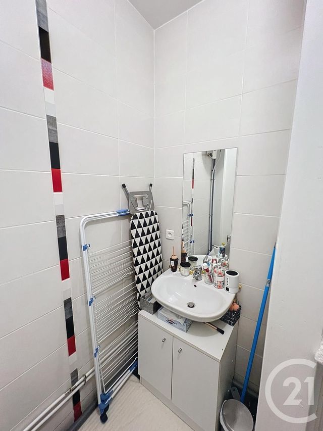 Appartement Studio à louer - 1 pièce - 19,10 m2 - Reims - 51 - CHAMPAGNE-ARDENNE