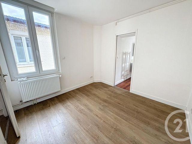 Appartement F2 à louer - 2 pièces - 62,70 m2 - Reims - 51 - CHAMPAGNE-ARDENNE