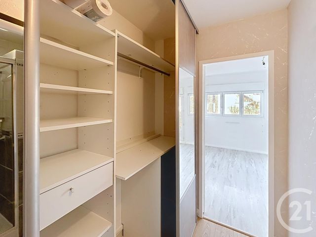 Appartement T2 à louer - 2 pièces - 48 m2 - Reims - 51 - CHAMPAGNE-ARDENNE
