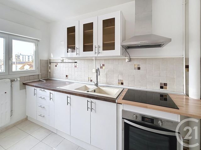 Appartement T2 à louer - 2 pièces - 48 m2 - Reims - 51 - CHAMPAGNE-ARDENNE