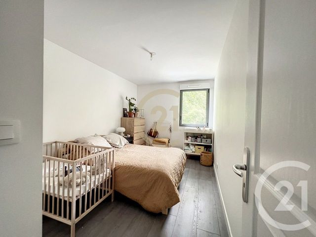 Appartement T3 à louer - 3 pièces - 66,56 m2 - Reims - 51 - CHAMPAGNE-ARDENNE