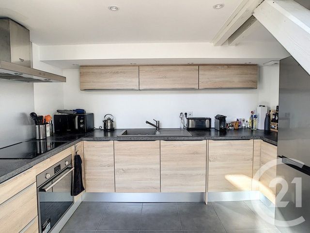 Appartement T3 à louer - 3 pièces - 69 m2 - Reims - 51 - CHAMPAGNE-ARDENNE