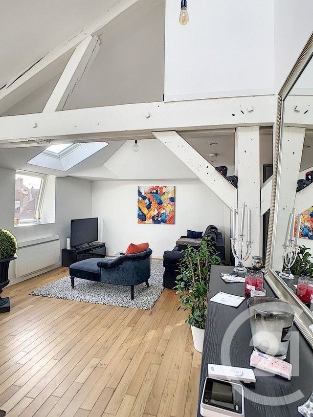 Appartement T3 à louer - 3 pièces - 69 m2 - Reims - 51 - CHAMPAGNE-ARDENNE