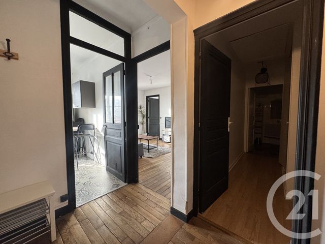 Appartement F4 &agrave; louer - 4 pi&egrave;ces - 79,21 m2 - Reims - 51 - CHAMPAGNE-ARDENNE