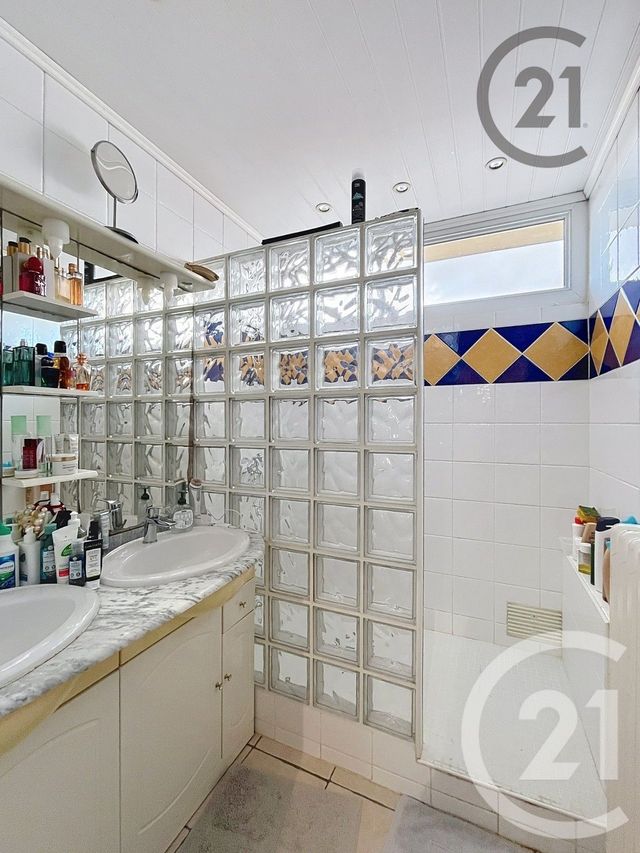 Appartement F5 &agrave; vendre - 5 pi&egrave;ces - 93,62 m2 - Reims - 51 - CHAMPAGNE-ARDENNE