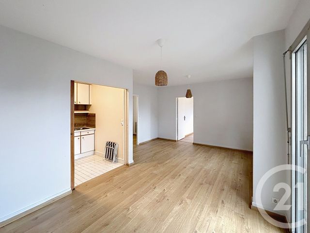 Appartement T2 &agrave; louer - 2 pi&egrave;ces - 47 m2 - Reims - 51 - CHAMPAGNE-ARDENNE