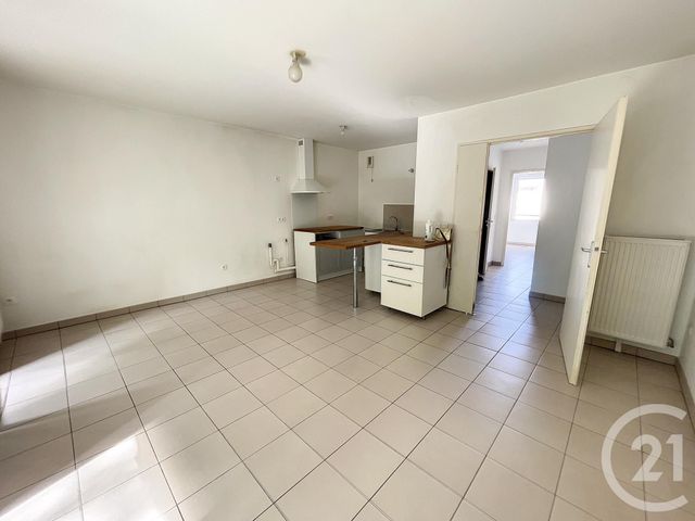 Appartement F2 &agrave; louer - 2 pi&egrave;ces - 47,16 m2 - Reims - 51 - CHAMPAGNE-ARDENNE