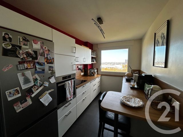 Appartement T3 &agrave; louer - 3 pi&egrave;ces - 76 m2 - Reims - 51 - CHAMPAGNE-ARDENNE