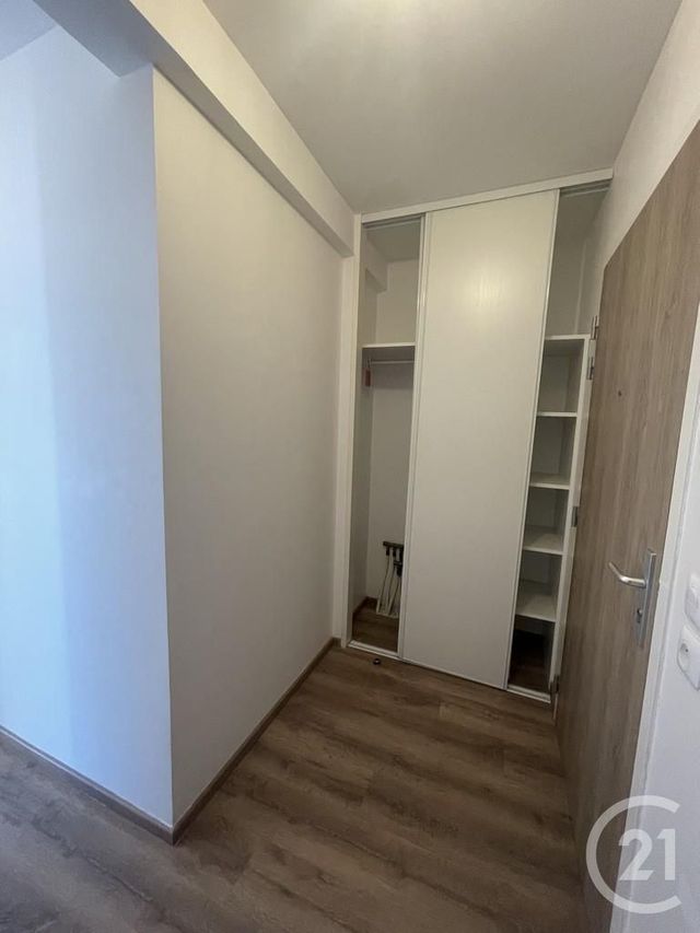 Appartement F2 &agrave; louer - 2 pi&egrave;ces - 53,85 m2 - Tinqueux - 51 - CHAMPAGNE-ARDENNE