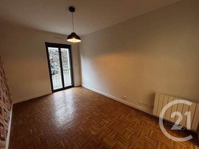 Appartement Studio &agrave; louer - 1 pi&egrave;ce - 21 m2 - Reims - 51 - CHAMPAGNE-ARDENNE