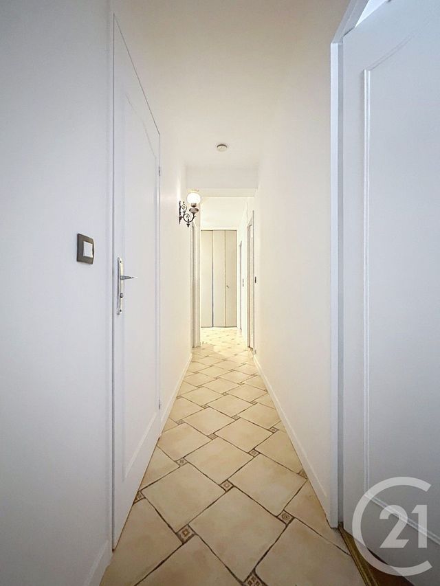 Appartement F4 &agrave; vendre - 4 pi&egrave;ces - 76,85 m2 - Reims - 51 - CHAMPAGNE-ARDENNE