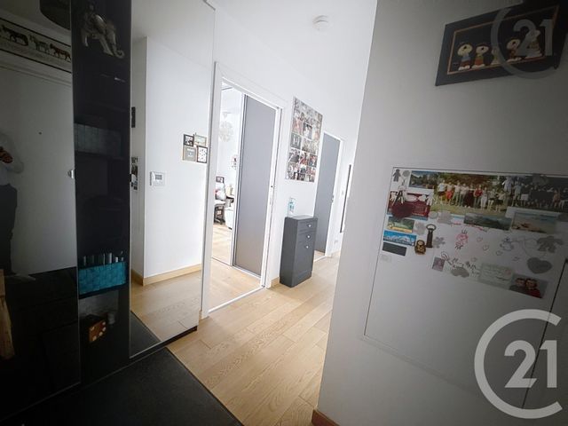 Appartement T3 &agrave; louer - 3 pi&egrave;ces - 74 m2 - Reims - 51 - CHAMPAGNE-ARDENNE