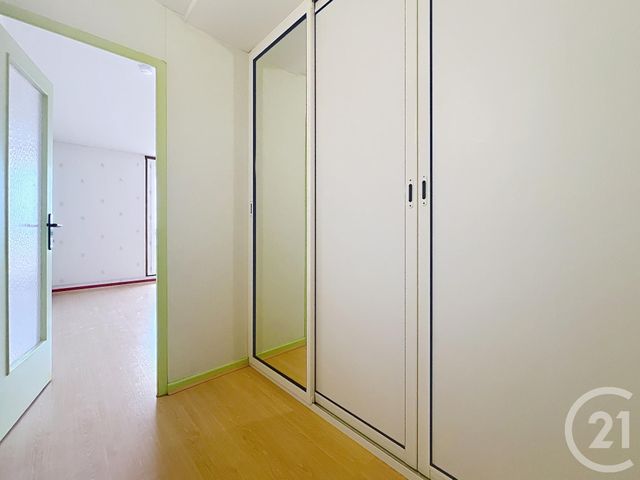 Appartement T2 &agrave; vendre - 2 pi&egrave;ces - 52,41 m2 - Tinqueux - 51 - CHAMPAGNE-ARDENNE