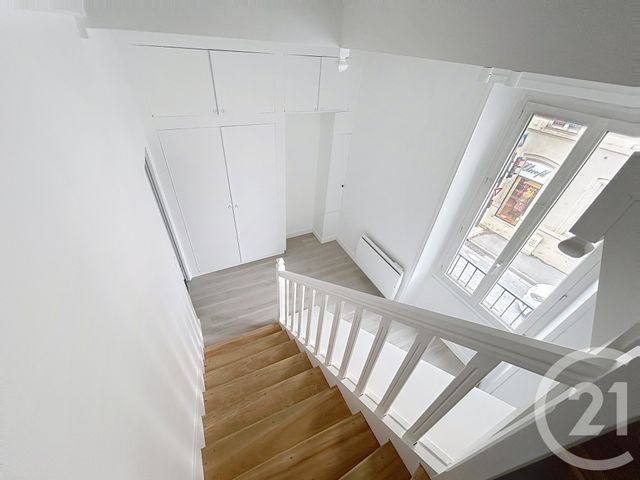 Appartement T4 &agrave; louer - 4 pi&egrave;ces - 81,13 m2 - Reims - 51 - CHAMPAGNE-ARDENNE