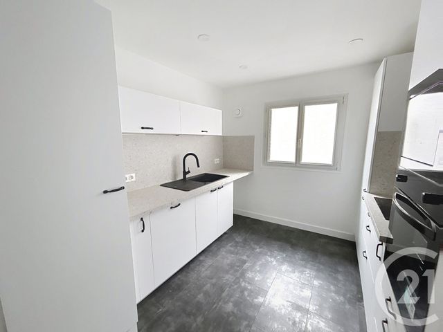 Appartement T4 &agrave; louer - 4 pi&egrave;ces - 81,13 m2 - Reims - 51 - CHAMPAGNE-ARDENNE