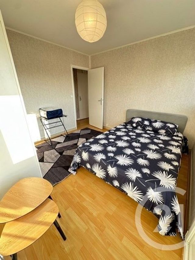 Appartement T2 &agrave; louer - 2 pi&egrave;ces - 44,16 m2 - Reims - 51 - CHAMPAGNE-ARDENNE