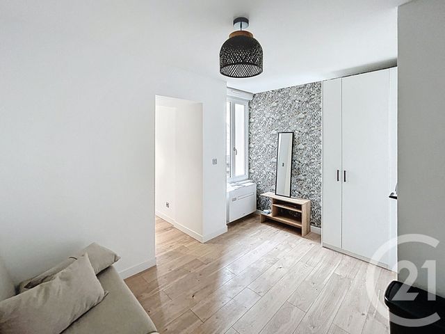 Appartement T2 &agrave; louer - 2 pi&egrave;ces - 21,50 m2 - Reims - 51 - CHAMPAGNE-ARDENNE