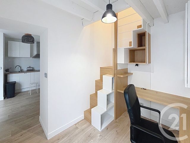Appartement T2 &agrave; louer - 2 pi&egrave;ces - 21,50 m2 - Reims - 51 - CHAMPAGNE-ARDENNE