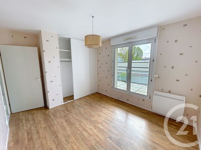 Appartement F2 &agrave; louer - 2 pi&egrave;ces - 55,20 m2 - Reims - 51 - CHAMPAGNE-ARDENNE