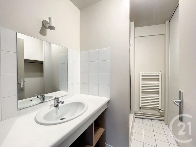 Appartement F5 &agrave; louer - 5 pi&egrave;ces - 129,20 m2 - Reims - 51 - CHAMPAGNE-ARDENNE