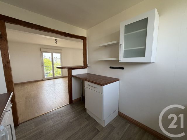 Appartement F3 &agrave; louer - 3 pi&egrave;ces - 64 m2 - Reims - 51 - CHAMPAGNE-ARDENNE