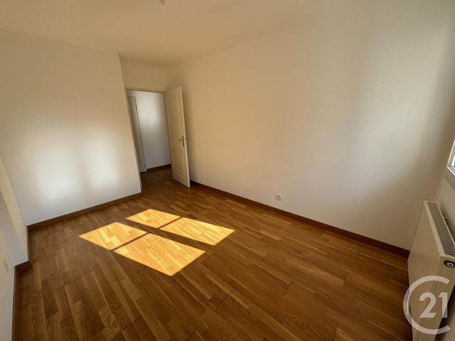 Appartement F3 &agrave; louer - 3 pi&egrave;ces - 63,60 m2 - Reims - 51 - CHAMPAGNE-ARDENNE
