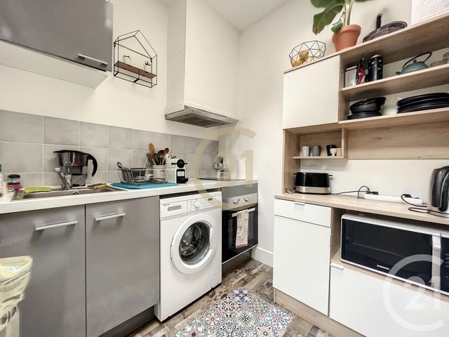 Appartement Studio &agrave; louer - 1 pi&egrave;ce - 29 m2 - Reims - 51 - CHAMPAGNE-ARDENNE