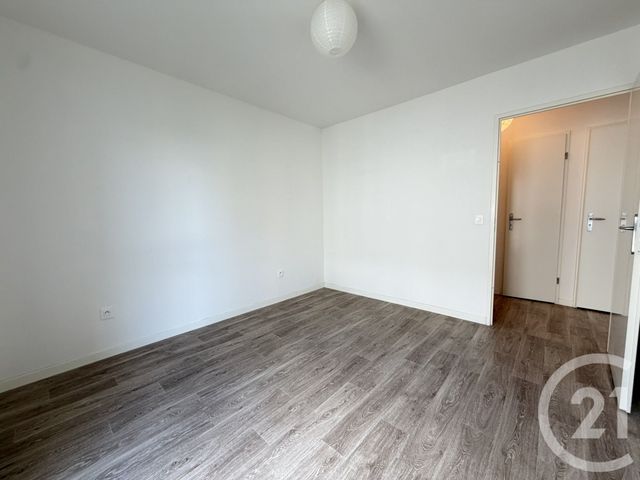 Appartement F3 &agrave; louer - 3 pi&egrave;ces - 61,46 m2 - Reims - 51 - CHAMPAGNE-ARDENNE