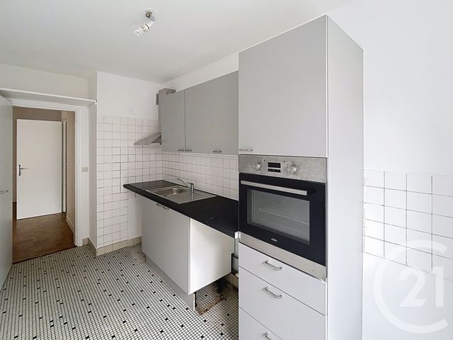 Appartement T5 &agrave; louer - 5 pi&egrave;ces - 110,57 m2 - Reims - 51 - CHAMPAGNE-ARDENNE
