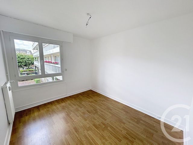 Appartement T5 &agrave; louer - 5 pi&egrave;ces - 110,57 m2 - Reims - 51 - CHAMPAGNE-ARDENNE