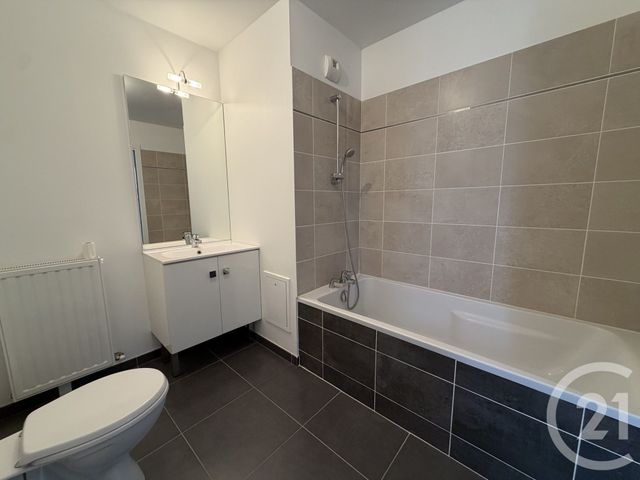 Appartement F2 &agrave; louer - 2 pi&egrave;ces - 43,90 m2 - Bezannes - 51 - CHAMPAGNE-ARDENNE