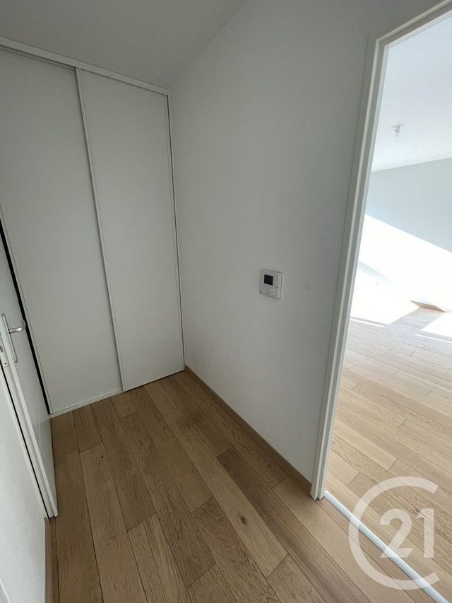Appartement F1 &agrave; louer - 1 pi&egrave;ce - 35,60 m2 - Reims - 51 - CHAMPAGNE-ARDENNE