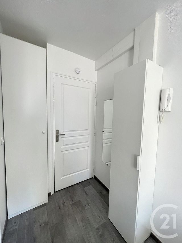 Appartement Studio &agrave; louer - 1 pi&egrave;ce - 15,78 m2 - Reims - 51 - CHAMPAGNE-ARDENNE