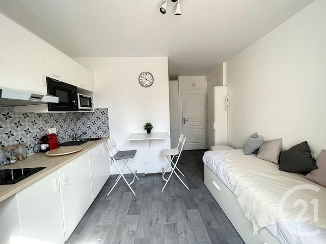 Appartement Studio &agrave; louer - 1 pi&egrave;ce - 15,78 m2 - Reims - 51 - CHAMPAGNE-ARDENNE