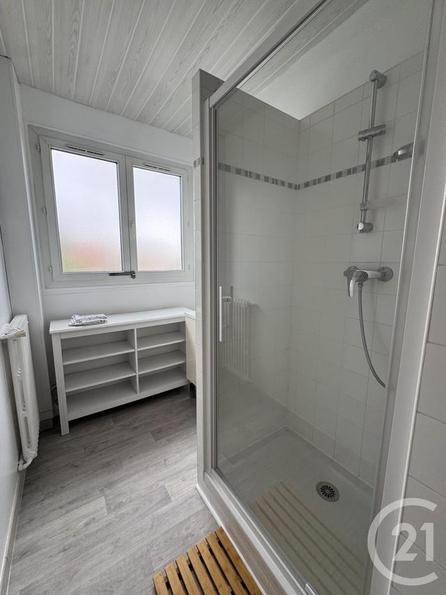 Appartement F3 &agrave; louer - 3 pi&egrave;ces - 68,20 m2 - Reims - 51 - CHAMPAGNE-ARDENNE