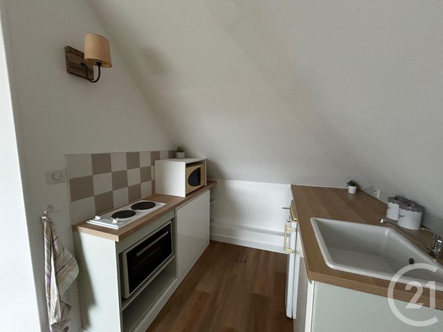 Appartement Studio &agrave; louer - 1 pi&egrave;ce - 14,81 m2 - Reims - 51 - CHAMPAGNE-ARDENNE