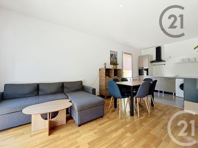 Appartement F2 &agrave; louer - 2 pi&egrave;ces - 46,50 m2 - Bezannes - 51 - CHAMPAGNE-ARDENNE